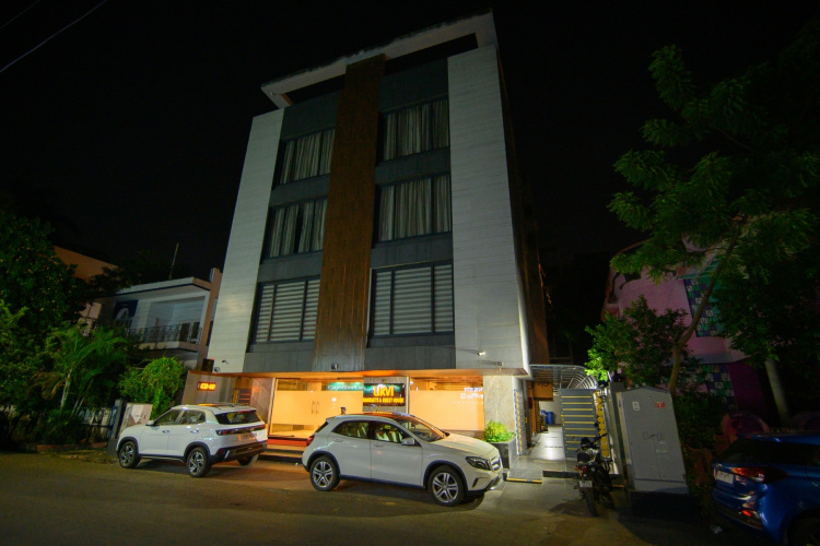 Urvi Banquets Guest House