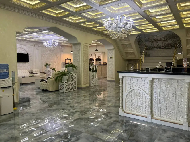 Ideal Hotel