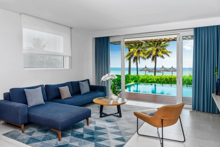 2 Bedrooms Private Pool Double Villa beachfront