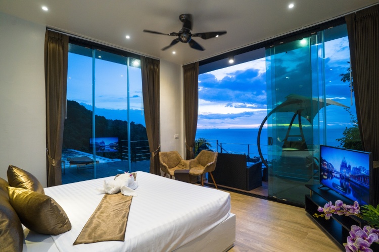 4 Bedrooms Deluxe Villa with balcony and with view