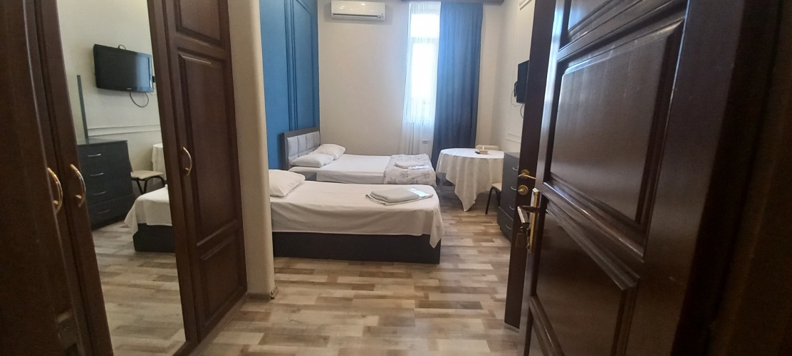 Superior Triple room