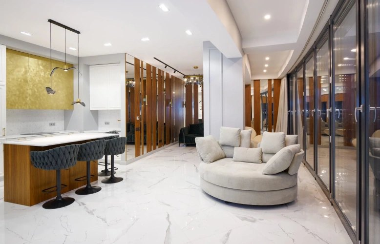2 Bedrooms Luxury Quadruple Apartment