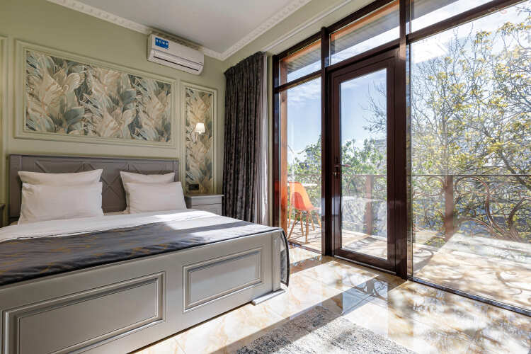 Фотография номера гостиницы Ночной квартал