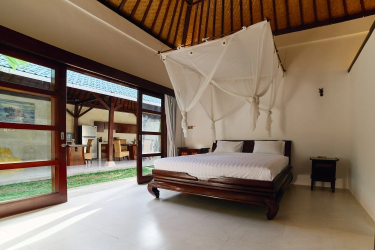 Standard Double room with pool view