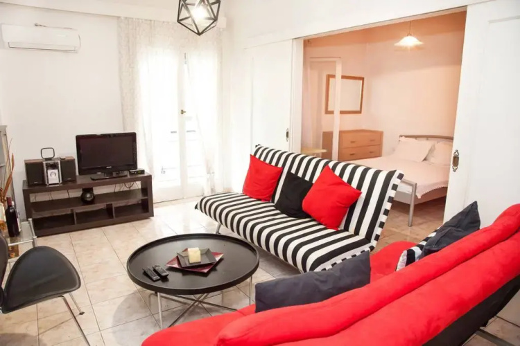 Great Location Near Central Athens