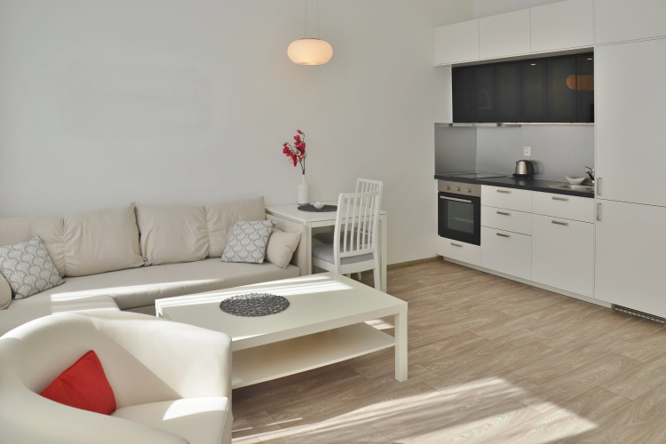 Reunion Apartments