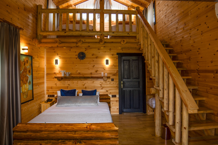 Family Cottage with balcony and with view
