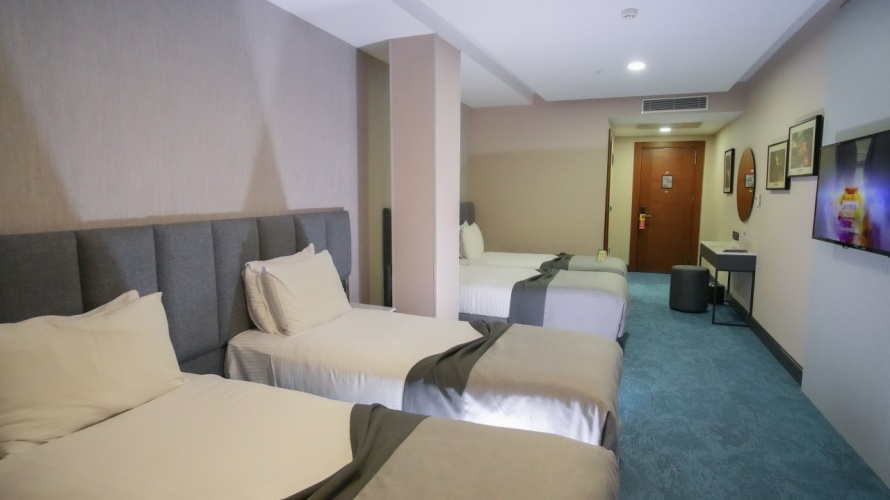 Quadruple room