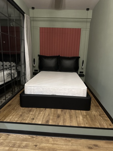 Фотография номера квартиры Апартаменты Corner apartment in old tbilisi