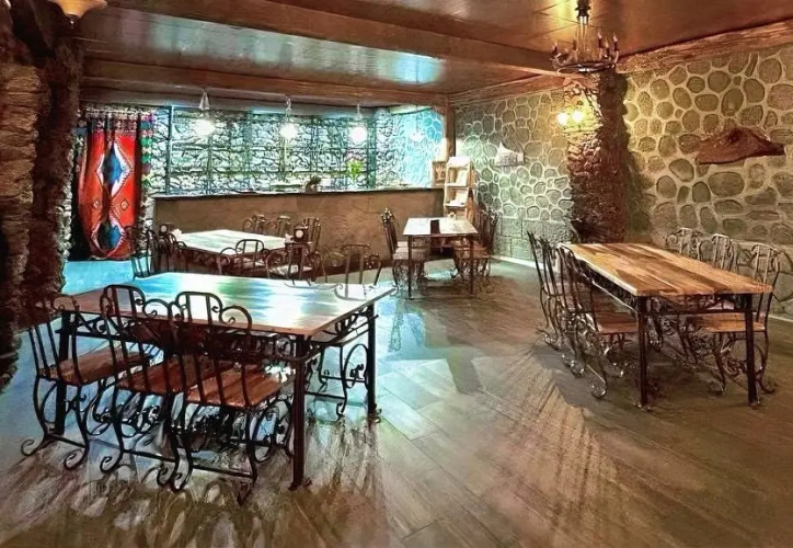 Mina Hotel