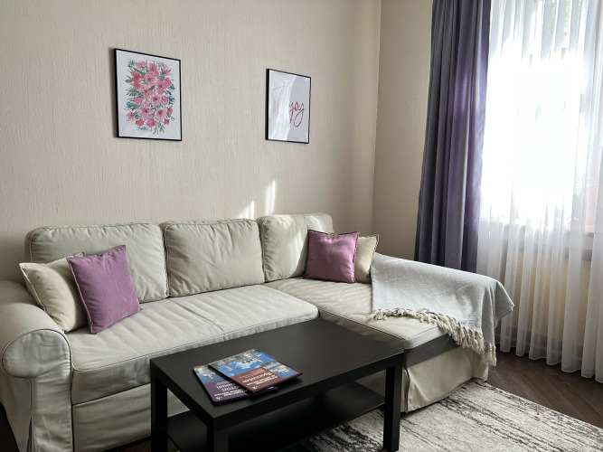 Фотография номера квартиры Квартира Просторная Двухкомнатная в Центре Города