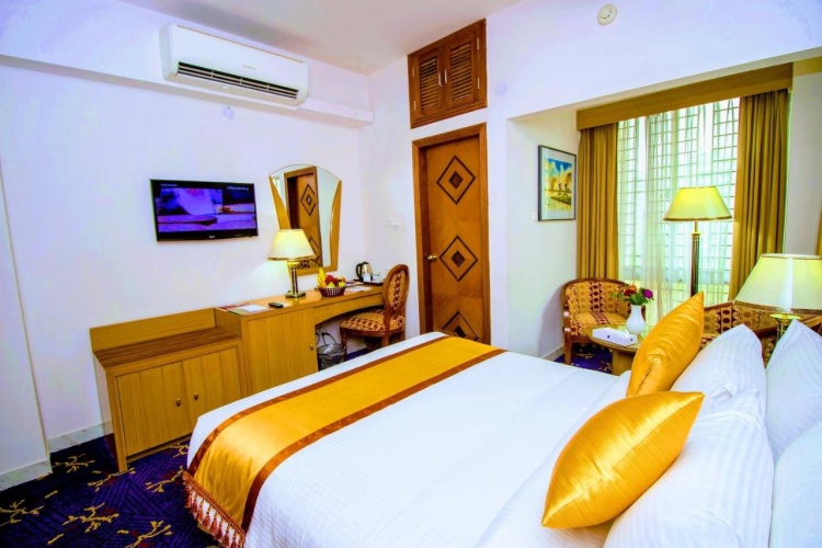 Deluxe Double room with view