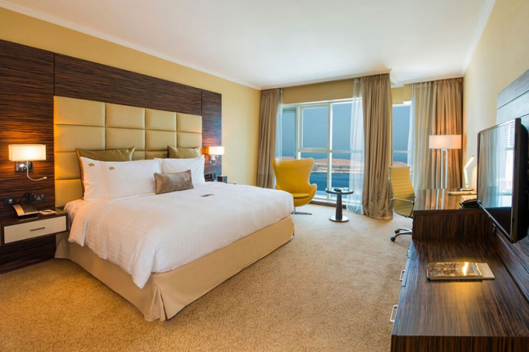 Deluxe Double Suite