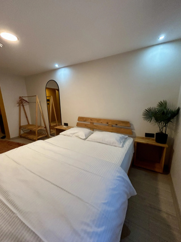 Sun Flower Apartments