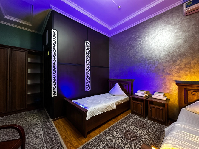 Plaza2 Hotel
