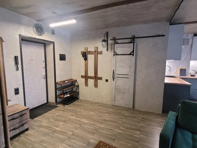 Loft V Tsentre Bresta Flat