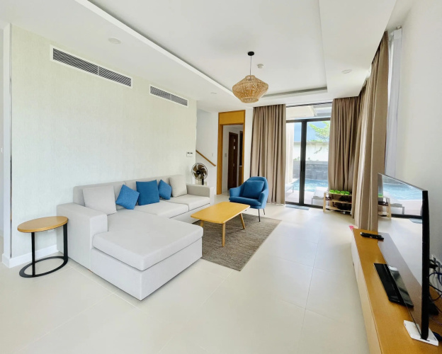 Cam Ranh Beach Villa
