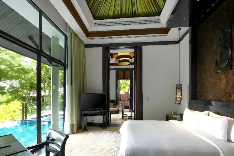 Wellbeing Sanctuary Double Pool Villa with balcony and with partial ocean view