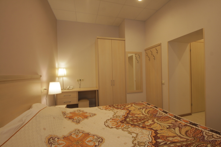 Фотография номера мини отеля Игрок