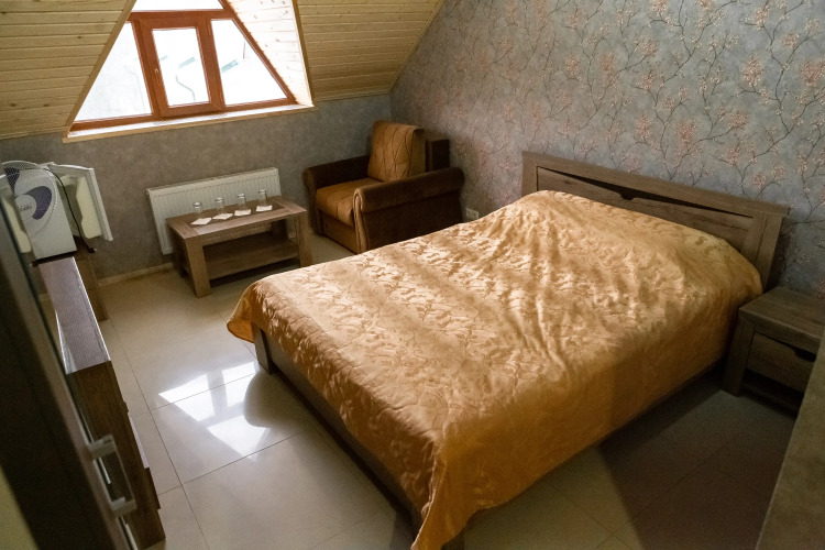 Фотография номера гостиницы Лесная сказка