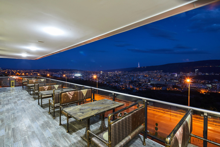 Lisi Hills Hotel