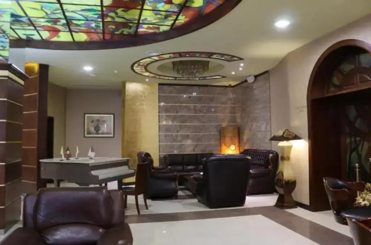 Hotel Nairi Yerevan