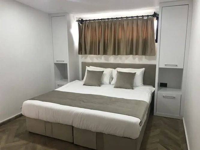 Double Suite