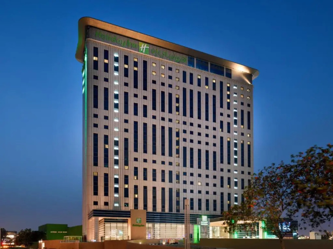 Holiday Inn Dubai Festival City photo 10