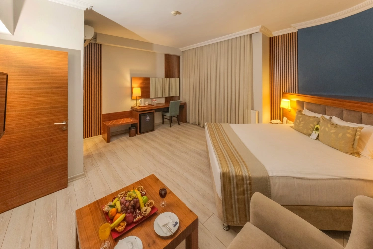 Triple Family Suite