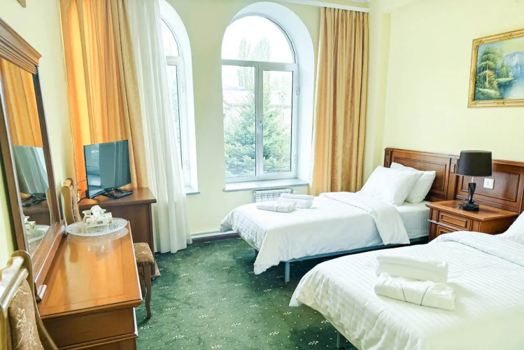 Economy Twin room