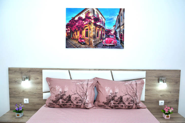 Jacek Apartments