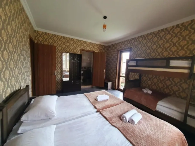Economy Quadruple room with balcony and with view