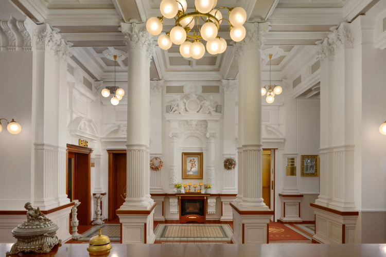 Boutique Seven Days Hotel