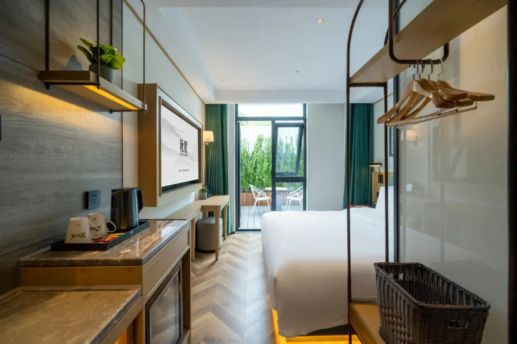 Premium Double room with courtyard view