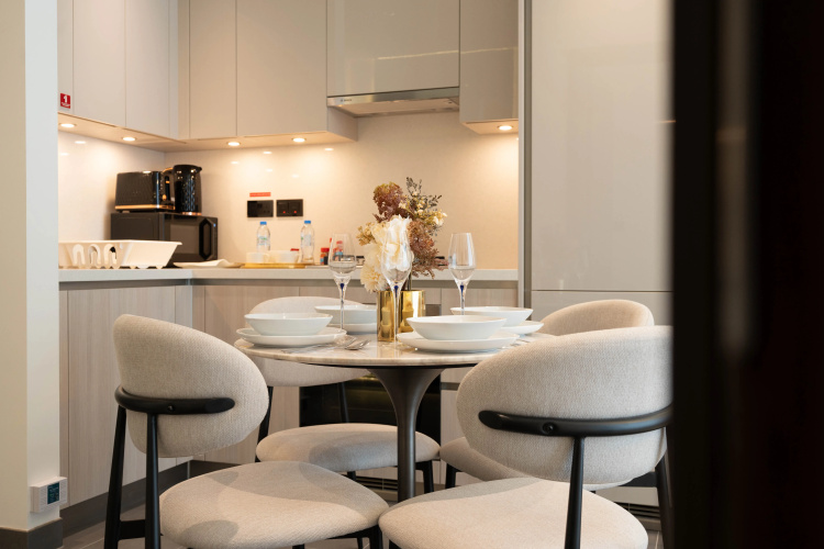 Premium 1BR Oasis – City Views & Pool Access Apartments