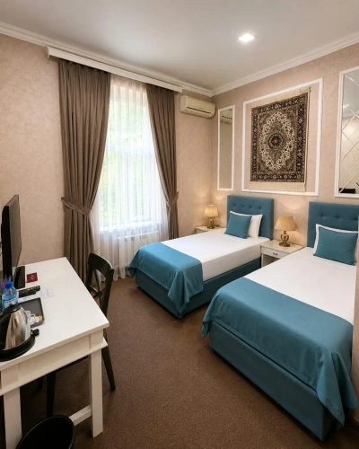 Deluxe room with balcony and with city view