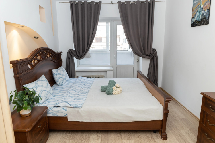 Dvukhkomnatnaya Samal 2 Almaty Flat