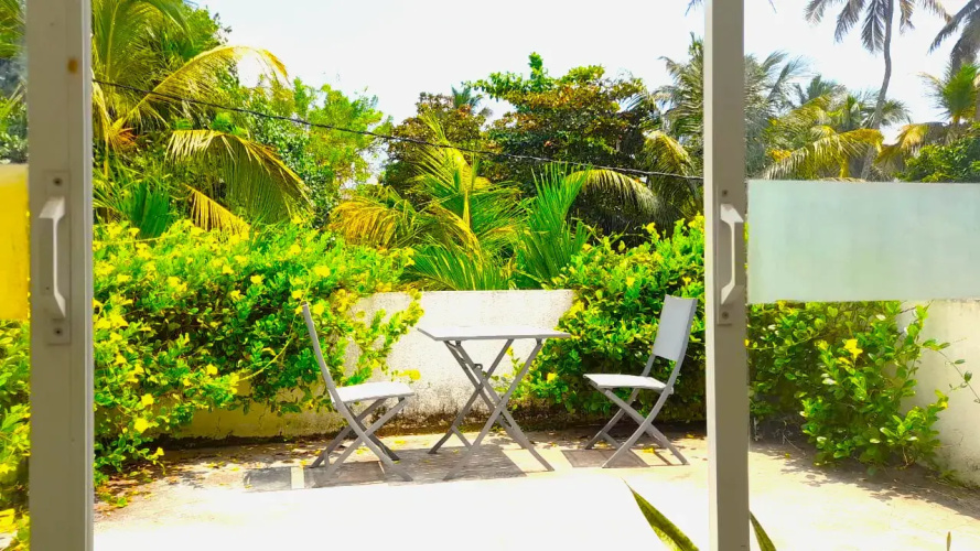 Sea Breeze Hotel
