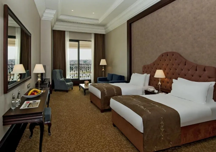 Deluxe Twin Suite