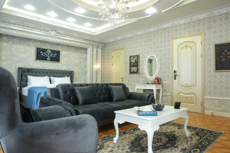 Royal Suite