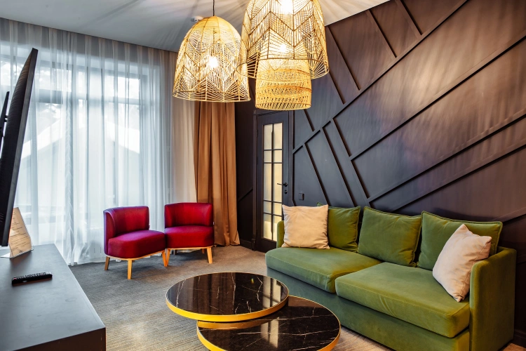 Quadruple Family Suite