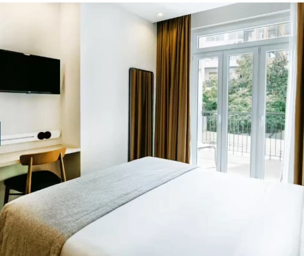 Superior Double room with balcony