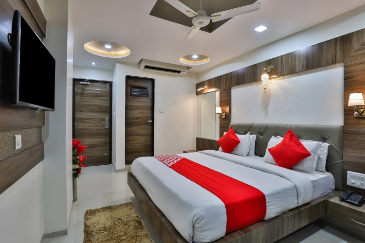 Standard Double room with view