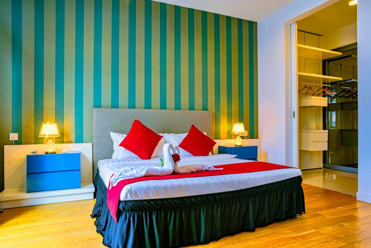 1 Bedroom Suite with view