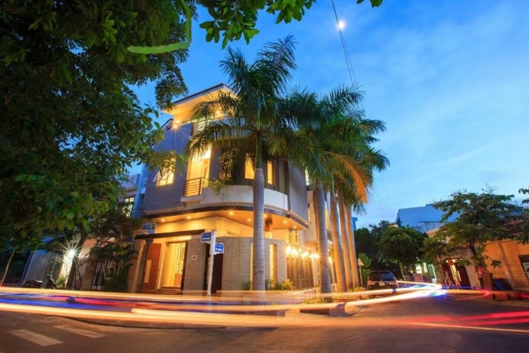 Kima ™s House Entire Villa 6 Br Near My Khe Beach