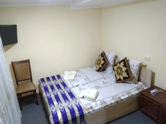 Economy Triple room