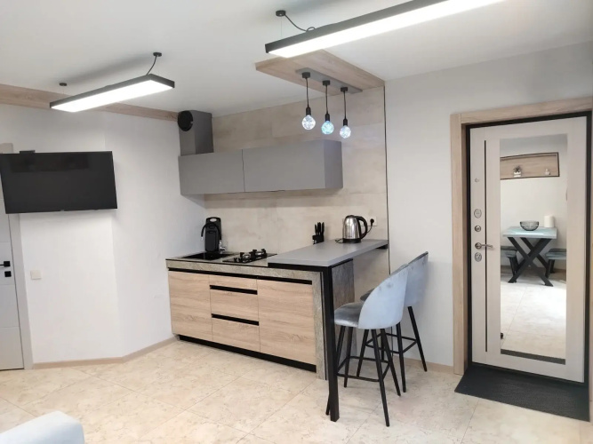 Dvukhurovnevaya Ryadom S Tsentrom Flat