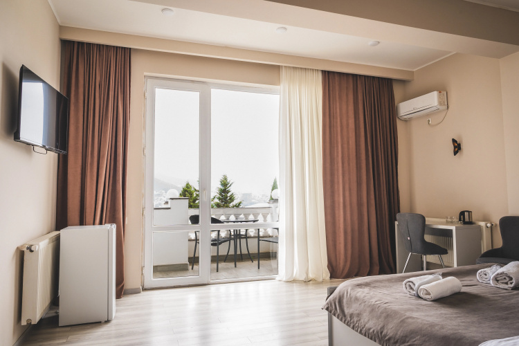 White House Mini-Hotel