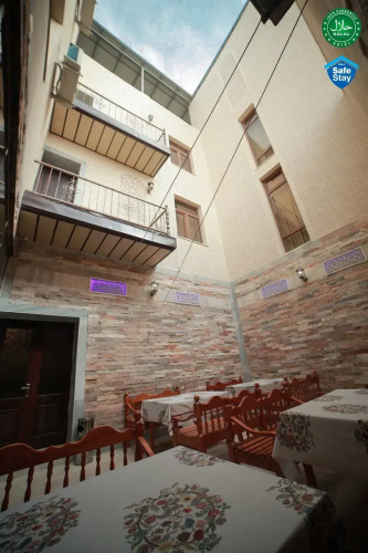 Guli Hotel