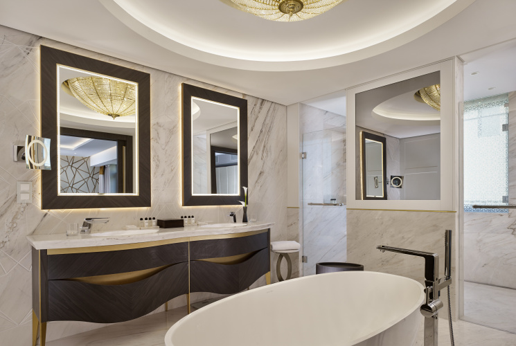 The Alexander, A Luxury Collection Hotel photo 31